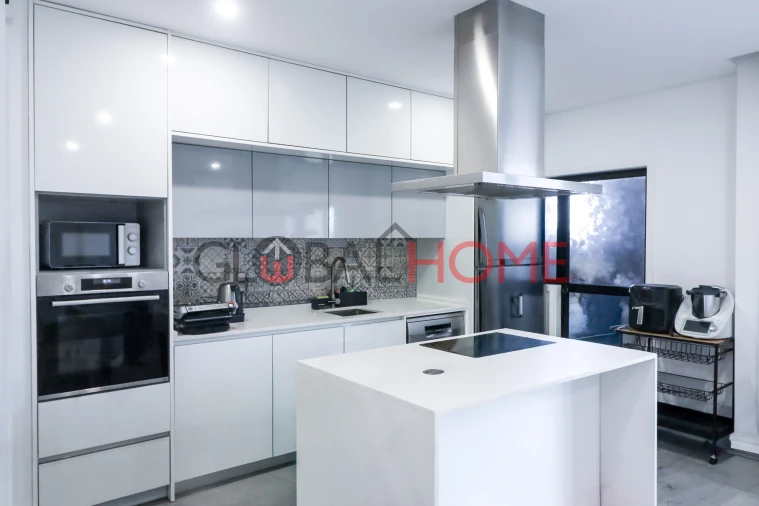 Apartamento T1 para Venda em Moreira Foto 4