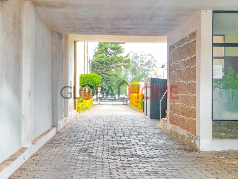 Apartamento T1 para Venda em Moreira Foto 15