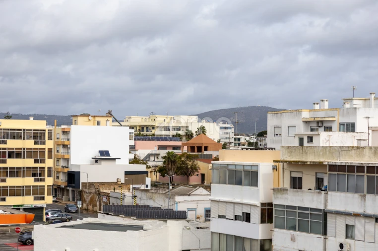 Apartamento T3 para Venda em Olhão Foto 9