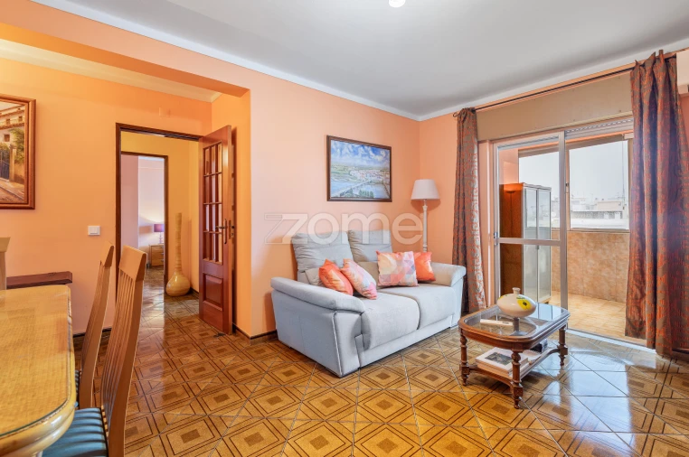 Apartamento T3 para Venda em Olhão Foto 16