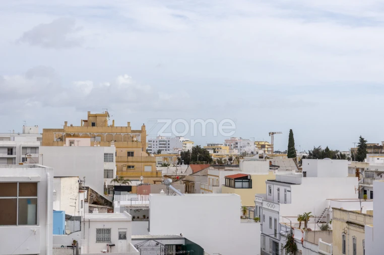 Apartamento T3 para Venda em Olhão Foto 11