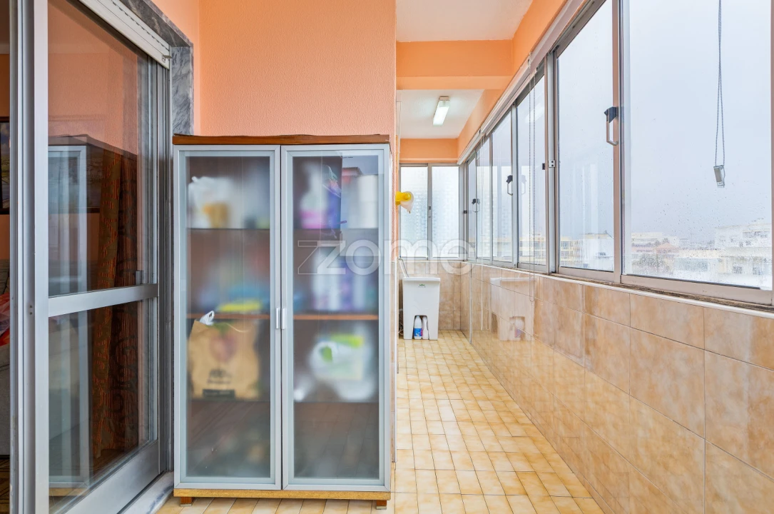 Apartamento T3 para Venda em Olhão Foto 10