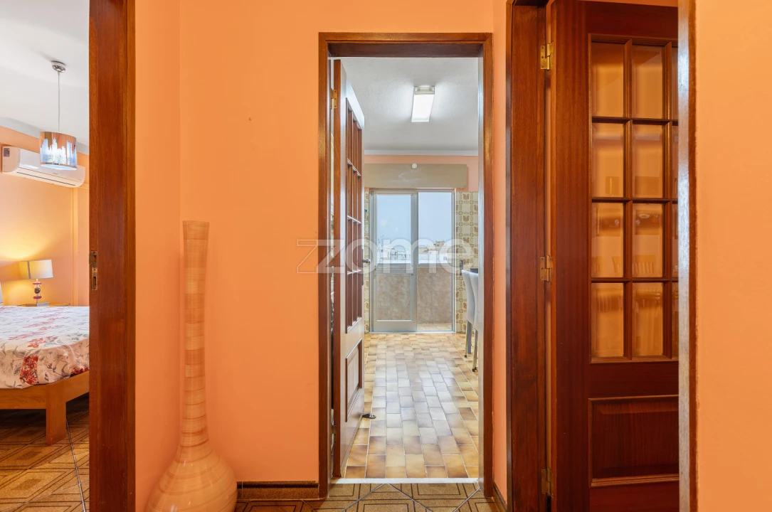 Apartamento T3 para Venda em Olhão Foto 4