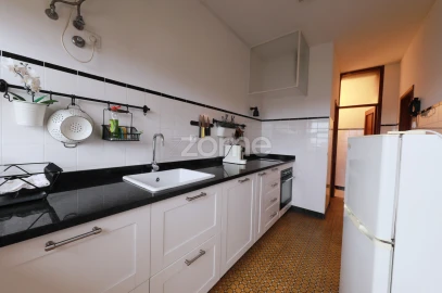 Apartamento T3 para Arrendamento em Cedofeita, Santo Ildefonso, Sé, Miragaia, São Nicolau e Vitória