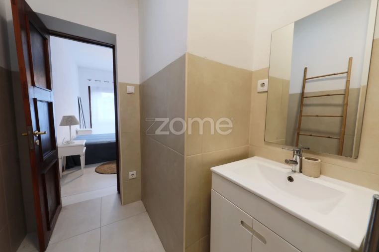 Apartamento T3 para Arrendamento em Cedofeita, Santo Ildefonso, Sé, Miragaia, São Nicolau e Vitória Foto 12