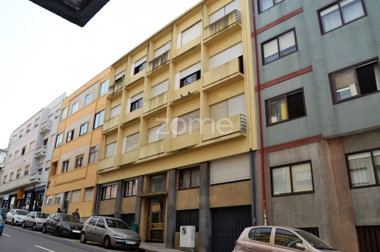 Apartamento T3 para Arrendamento em Cedofeita, Santo Ildefonso, Sé, Miragaia, São Nicolau e Vitória Foto 18