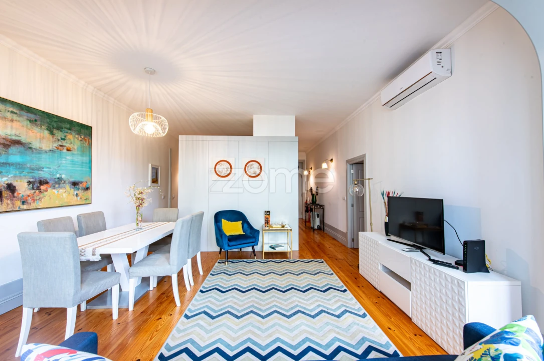 Apartamento T2 para Venda em Cedofeita, Santo Ildefonso, Sé, Miragaia, São Nicolau e Vitória Foto 1