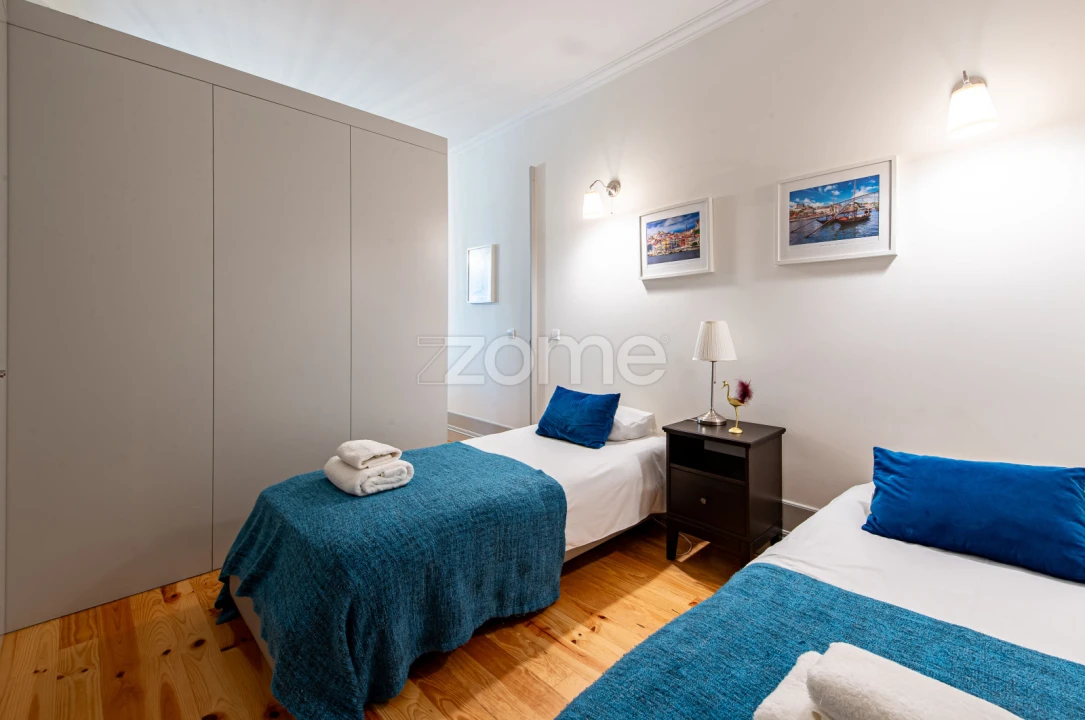 Apartamento T2 para Venda em Cedofeita, Santo Ildefonso, Sé, Miragaia, São Nicolau e Vitória Foto 23