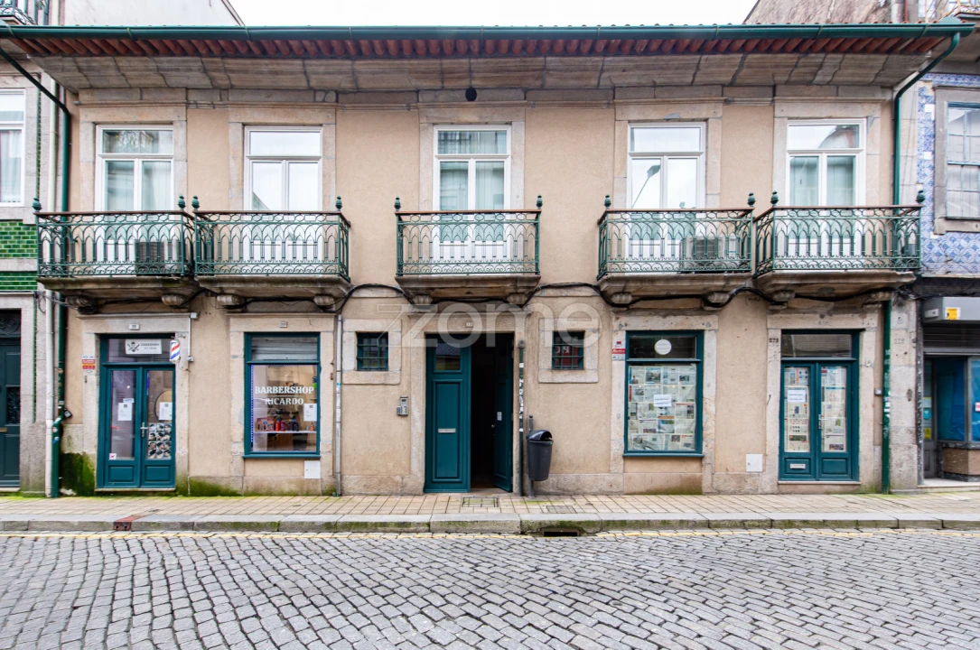 Apartamento T2 para Venda em Cedofeita, Santo Ildefonso, Sé, Miragaia, São Nicolau e Vitória Foto 17