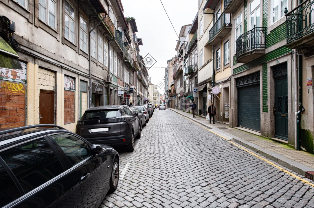 Apartamento T2 para Venda em Cedofeita, Santo Ildefonso, Sé, Miragaia, São Nicolau e Vitória Foto 29