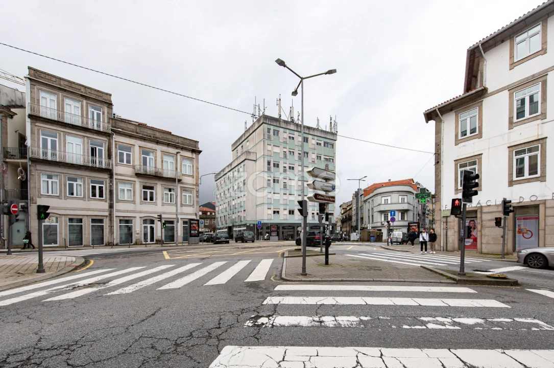 Apartamento T2 para Venda em Cedofeita, Santo Ildefonso, Sé, Miragaia, São Nicolau e Vitória Foto 30