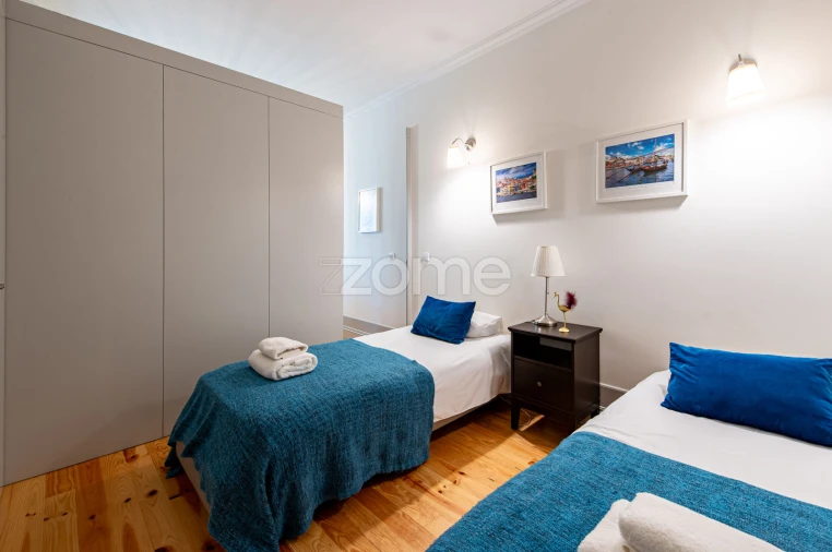 Apartamento T2 para Venda em Cedofeita, Santo Ildefonso, Sé, Miragaia, São Nicolau e Vitória Foto 23