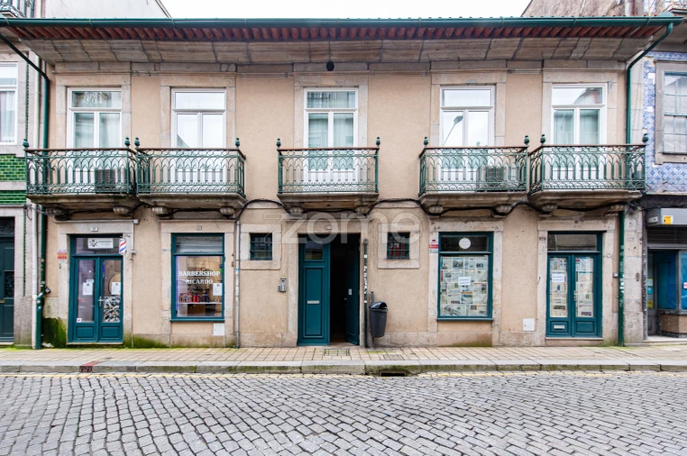 Apartamento T2 para Venda em Cedofeita, Santo Ildefonso, Sé, Miragaia, São Nicolau e Vitória Foto 17