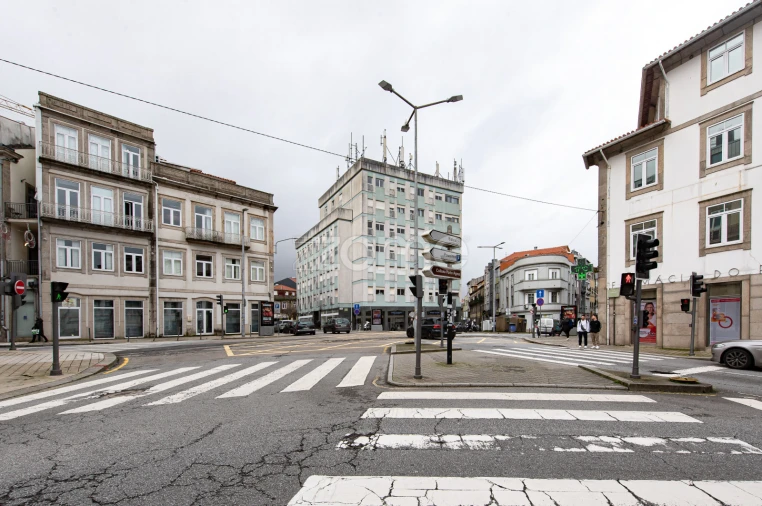 Apartamento T2 para Venda em Cedofeita, Santo Ildefonso, Sé, Miragaia, São Nicolau e Vitória Foto 30
