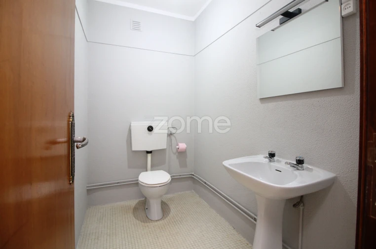 Apartamento T3 para Arrendamento em São Vitor (Braga) Foto 13