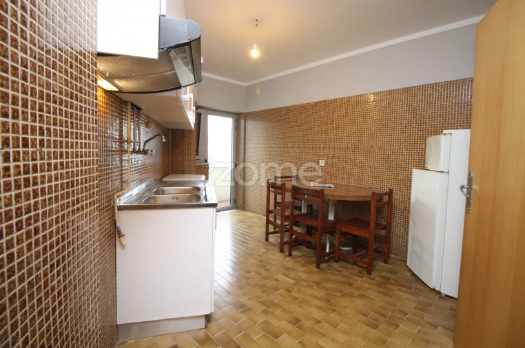 Apartamento T3 para Arrendamento em São Vitor (Braga) Foto 9