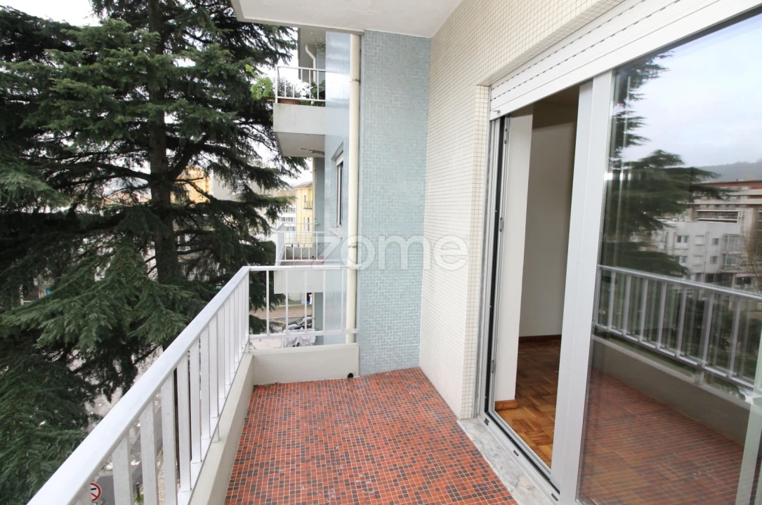 Apartamento T3 para Arrendamento em São Vitor (Braga) Foto 19