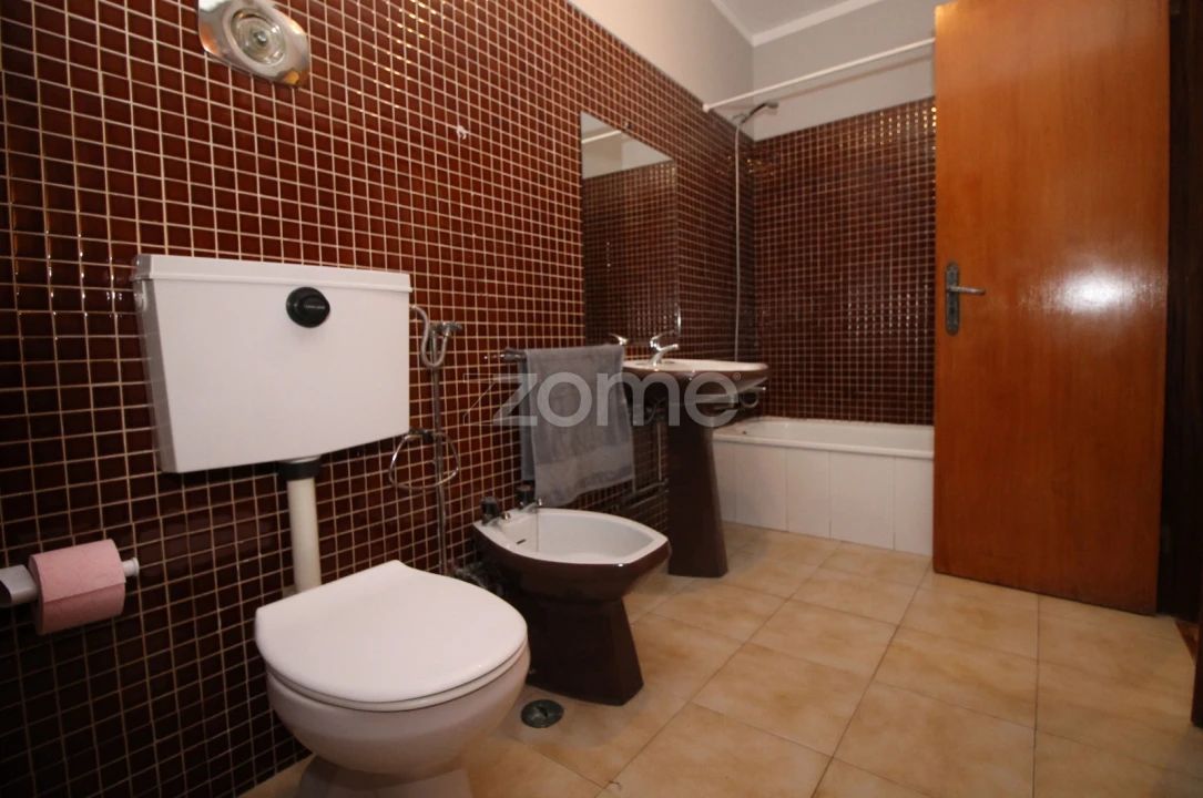 Apartamento T3 para Arrendamento em São Vitor (Braga) Foto 21