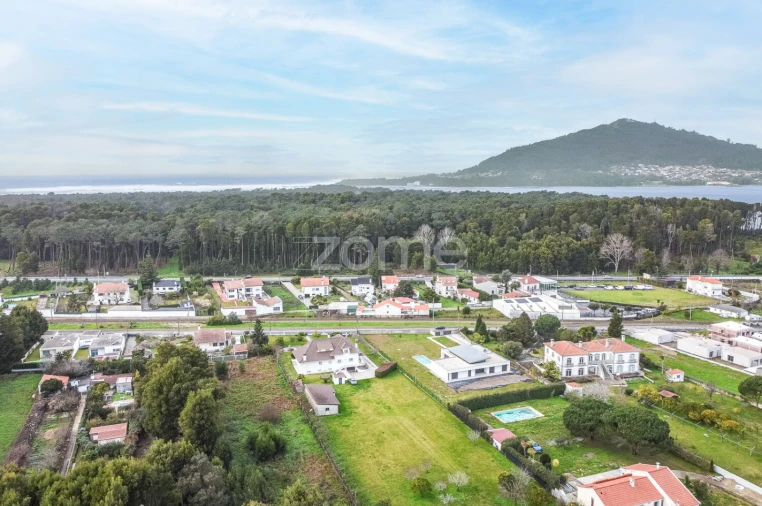 Moradia T5 para Venda em Moledo e Cristelo Foto 63