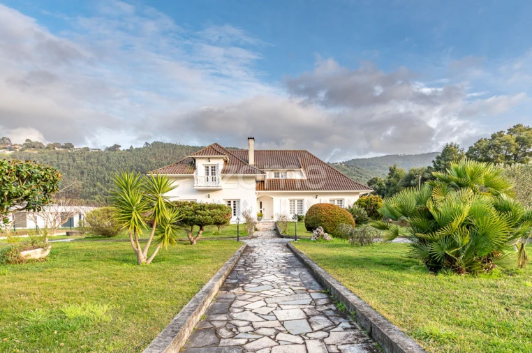 Moradia T5 para Venda em Moledo e Cristelo Foto 10