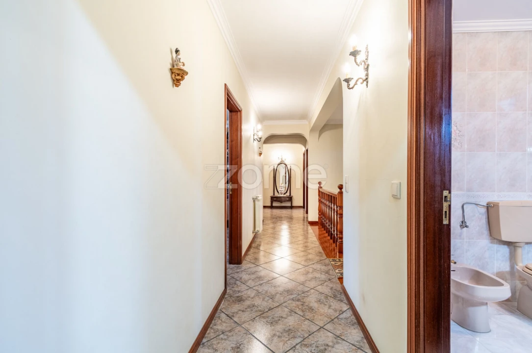 Moradia T5 para Venda em Moledo e Cristelo Foto 45