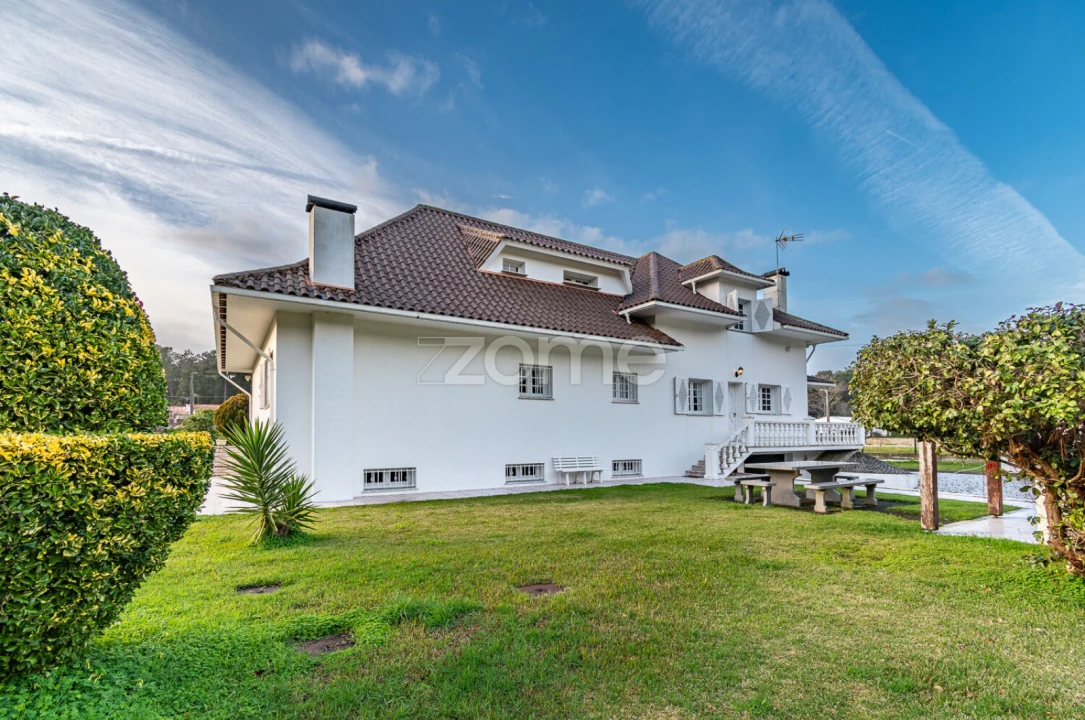 Moradia T5 para Venda em Moledo e Cristelo Foto 6