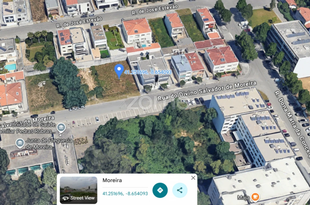 Terreno para Venda em Moreira Foto 1