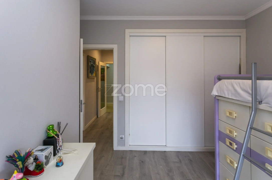 Apartamento T2 para Venda em Gulpilhares e Valadares Foto 30