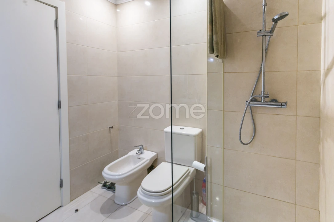 Apartamento T2 para Venda em Gulpilhares e Valadares Foto 34