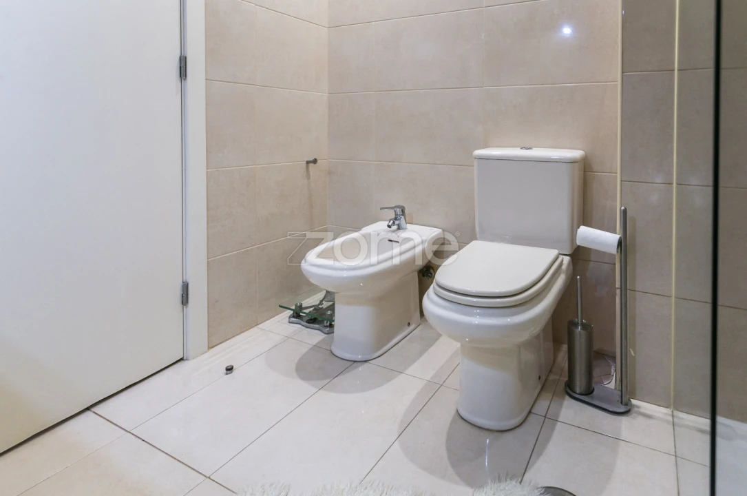 Apartamento T2 para Venda em Gulpilhares e Valadares Foto 36