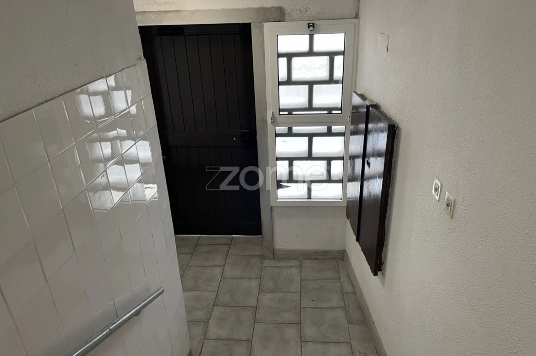Apartamento T4 para Venda em Sé e São Lourenço Foto 13