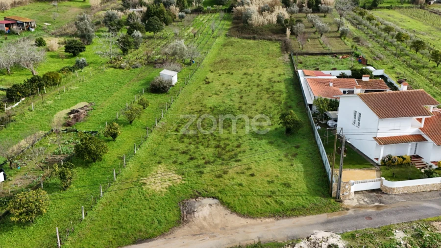 Terreno para Venda em Antuzede e Vil de Matos