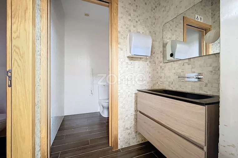 Prédio para Venda em Buarcos Foto 47