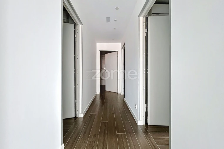 Prédio para Venda em Buarcos Foto 30