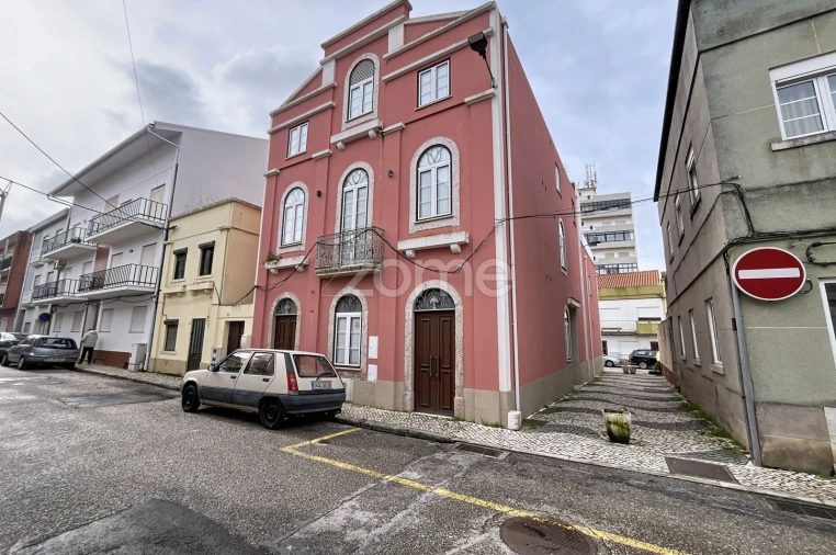 Prédio para Venda em Buarcos Foto 55