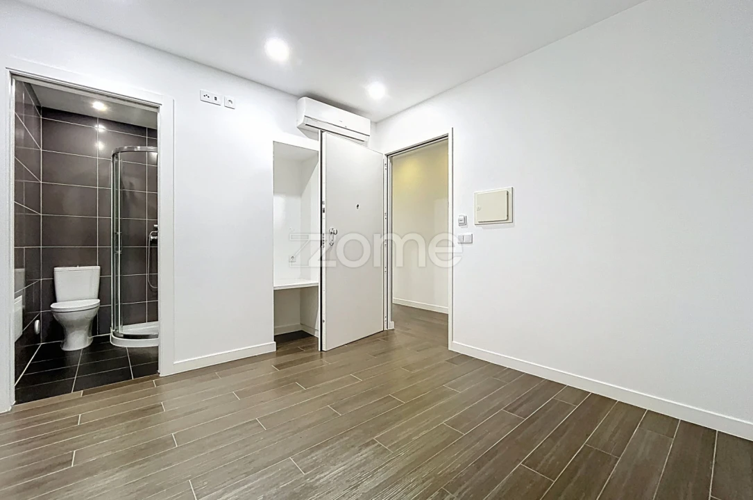 Prédio para Venda em Buarcos Foto 12