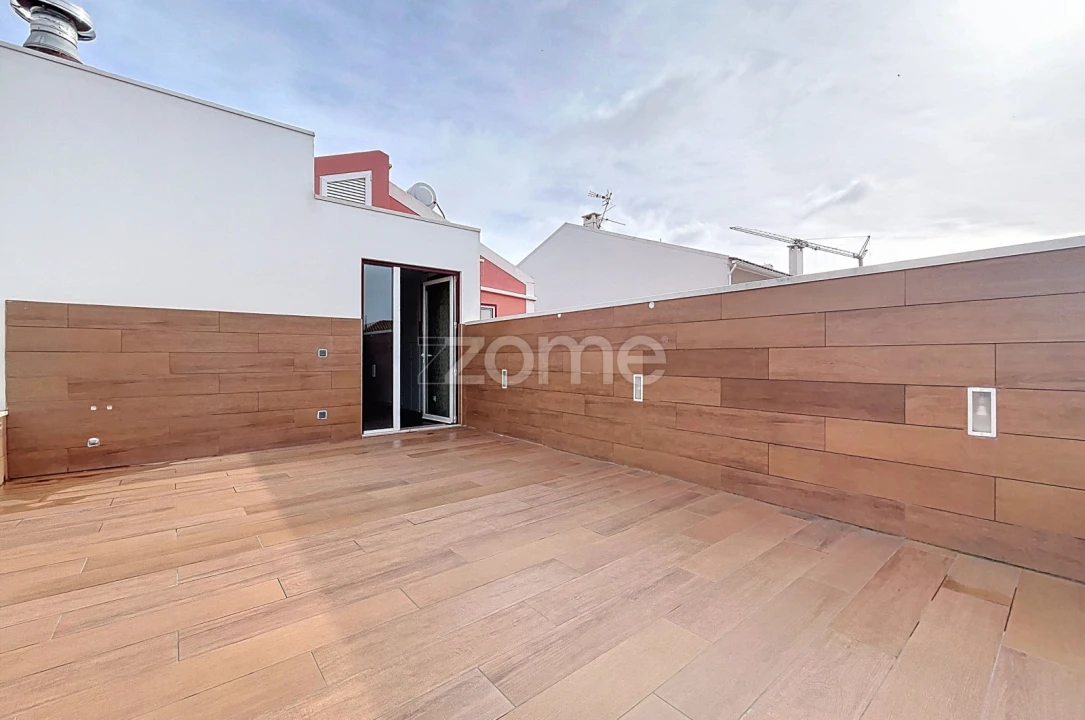 Prédio para Venda em Buarcos Foto 27