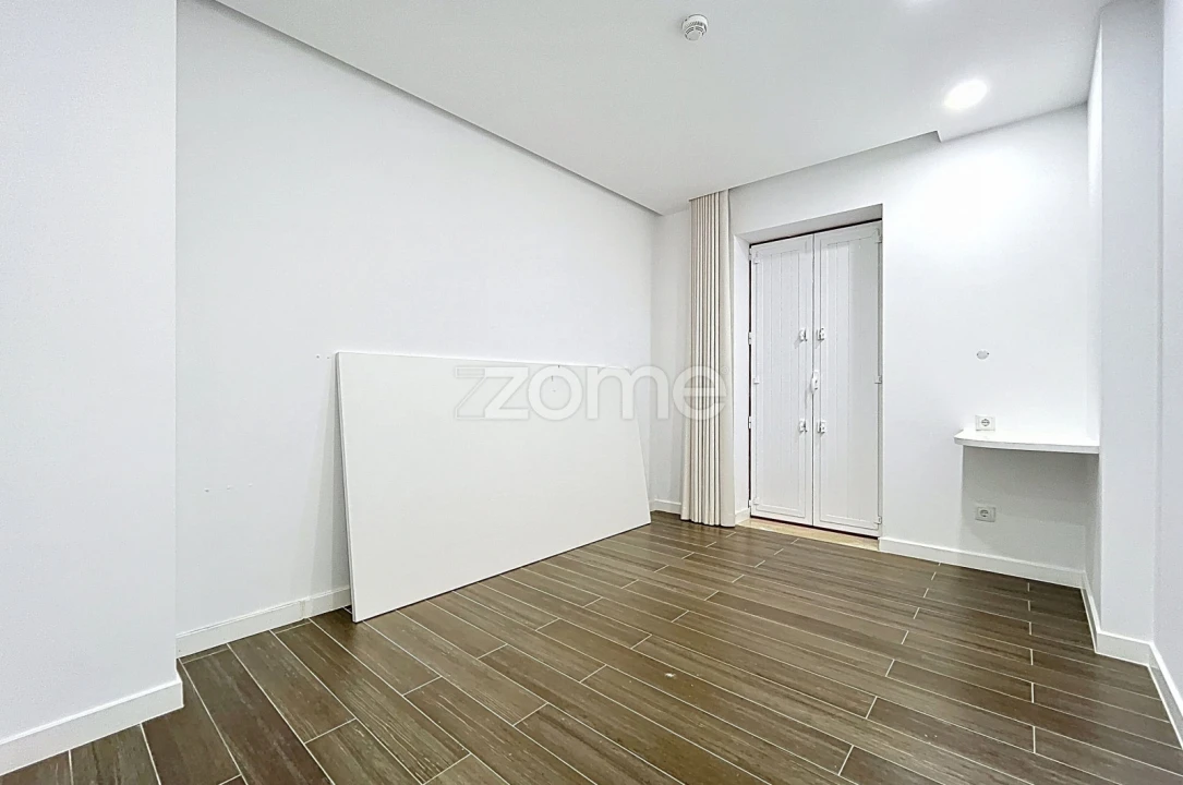 Prédio para Venda em Buarcos Foto 34