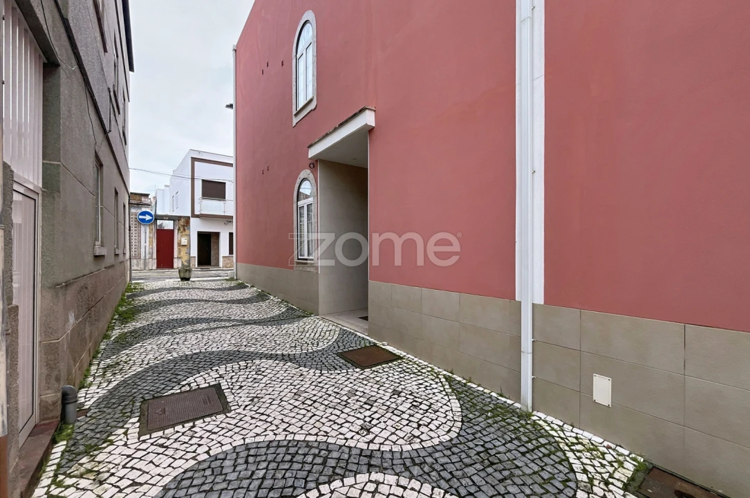 Prédio para Venda em Buarcos Foto 57