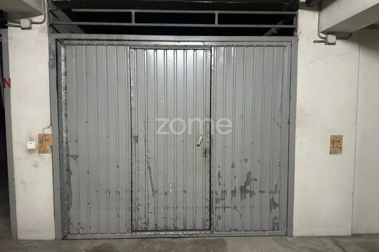 Garagem para Venda em Buarcos Foto 3