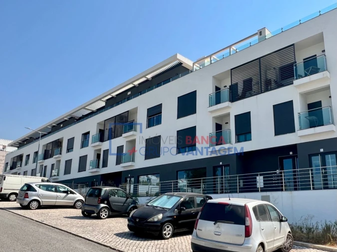 Loja para Venda em Santo Antão e São Julião do Tojal Foto 1