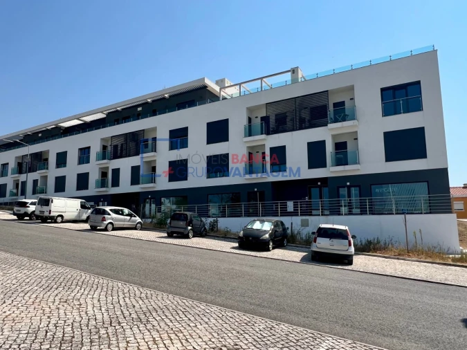 Loja para Venda em Santo Antão e São Julião do Tojal Foto 2