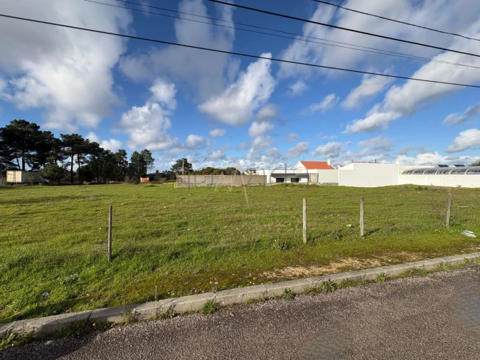 Terreno P/ Prédio para Venda em Azeitão (São Lourenço e São Simão) Foto 1