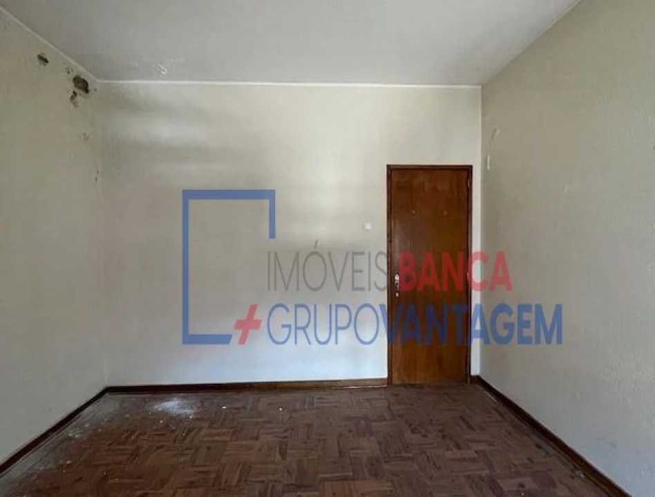 Moradia T5 para Venda em Paços da Serra Foto 13