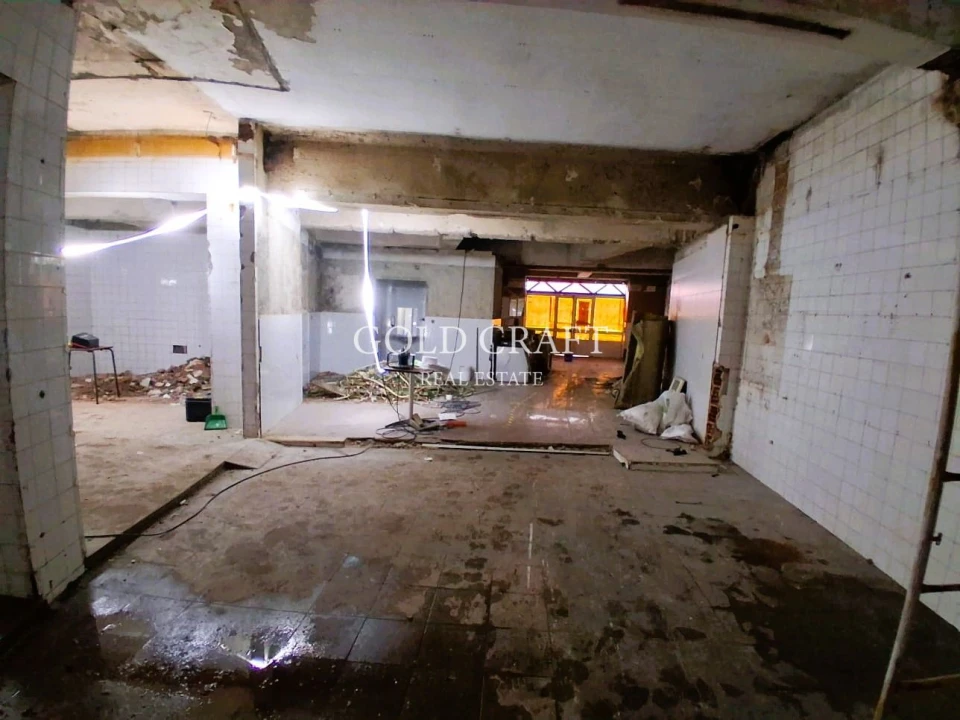 Loja para Arrendamento em Queluz e Belas Foto 4