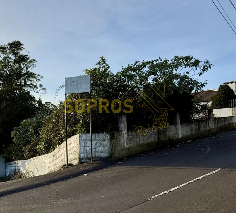 Terreno para Venda em Terra Chã Foto 1