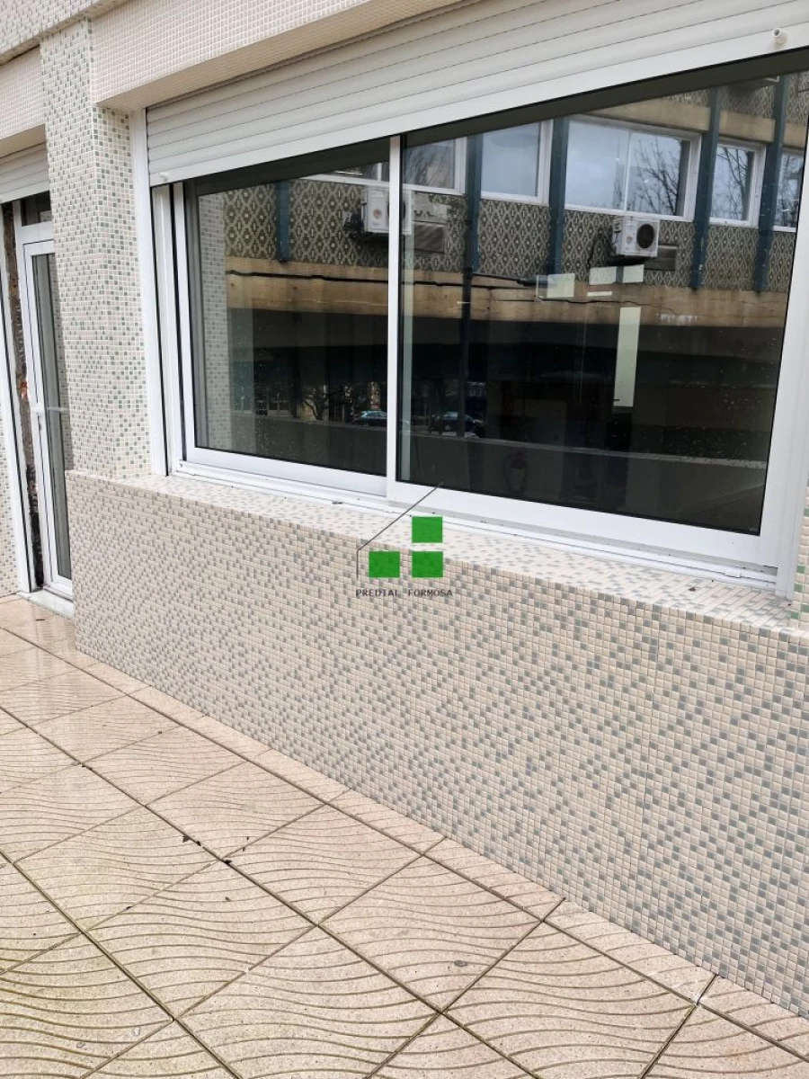 Loja para Arrendamento em Cedofeita, Santo Ildefonso, Sé, Miragaia, São Nicolau e Vitória Foto 11