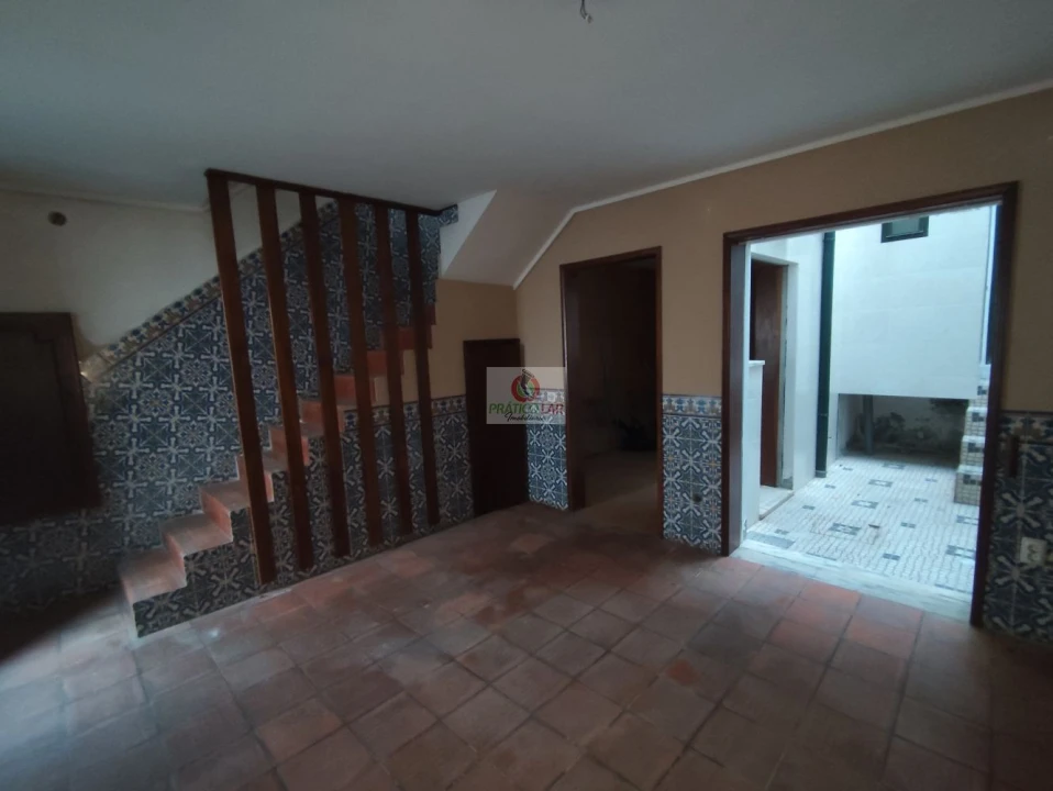 Moradia T7 para Venda em Glória e Vera Cruz Foto 33