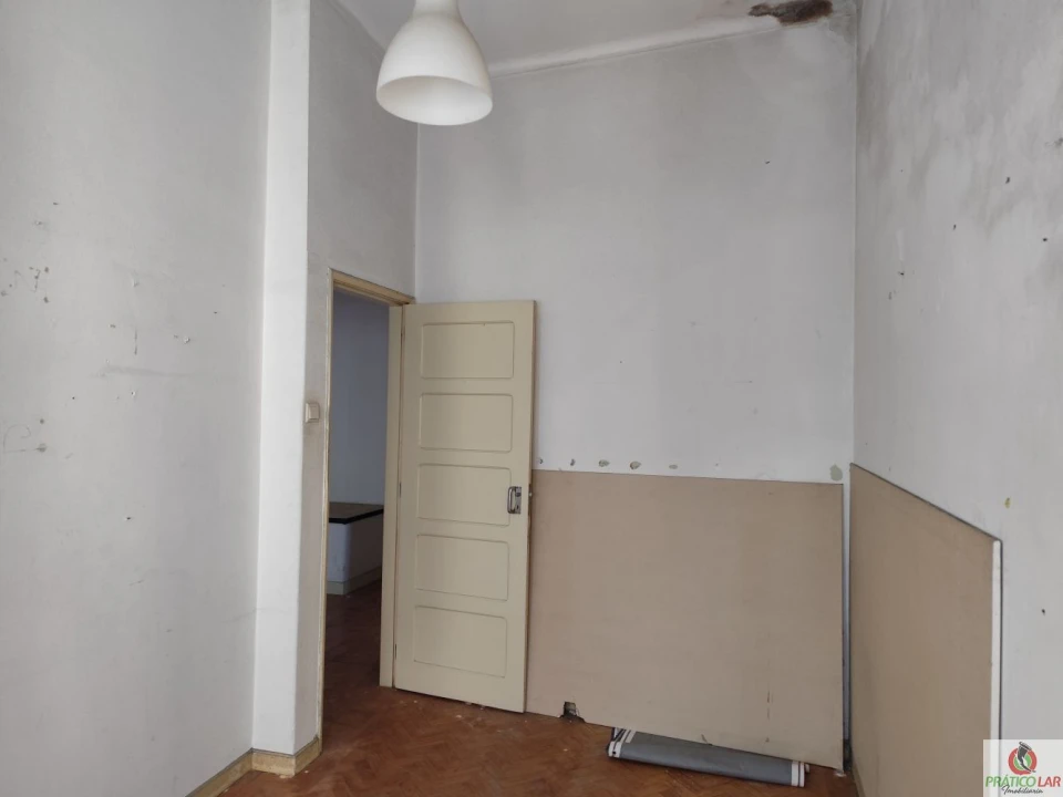 Moradia T7 para Venda em Glória e Vera Cruz Foto 12