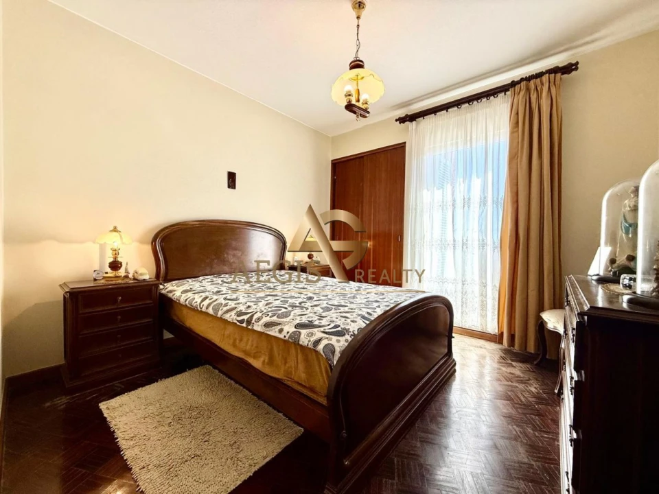 Apartamento T4 para Venda em Santo Antonio Foto 17